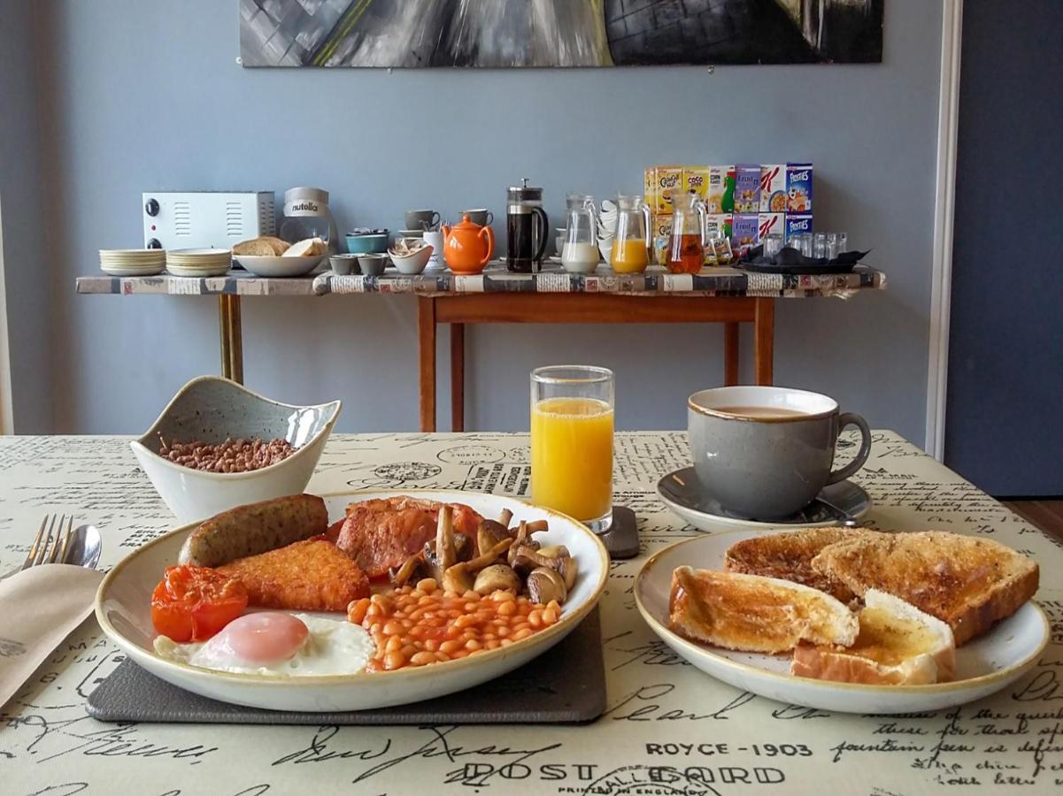 Padarn Hotel لانبرس المظهر الخارجي الصورة
