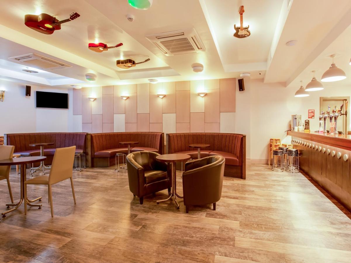 Padarn Hotel لانبرس المظهر الخارجي الصورة